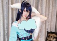 有种“奶奶”叫腐团儿，COS纲手还原度100%，网友：差评！
