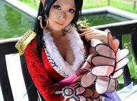 还原度极高的《海贼王》cosplay来一波，一块面包神还原路飞！