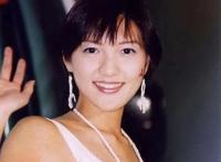 能娶在漫展扮演娜美的女模特当老婆，尾田年轻时也是一位大帅哥！