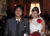 能娶在漫展扮演娜美的女模特当老婆，尾田年轻时也是一位大帅哥！