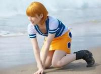 《海贼王》美女COS：娜美酱甜美，罗宾酱高冷，看到Baby5我柠檬了