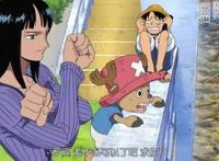 《海贼王》里罗宾有多暴力？看看弗兰奇是怎么上船的就知一二