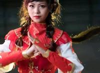 动漫：二次元美女们走出次元壁，来到了现实