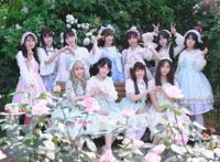 40岁美女穿“lo裙”遭群嘲？人美也碍着您了？还二次元害人不浅？