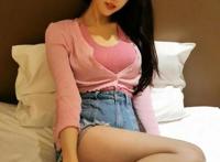 二次元女神美腿PK，腐团的像铅笔，轩子的像柱子，蔡萝莉的像筷子