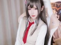 二次元美女电竞主播，靠腿走红，素颜照样俘获网友芳心