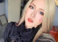 二次元美女电竞主播，靠腿走红，素颜照样俘获网友芳心