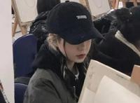 潮流男头女头，动漫潮头。(要想谈恋爱，头像要换快！)