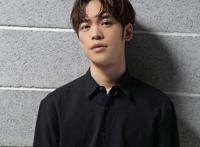 乔鲁诺·乔巴纳的声优是