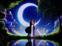 为什么不少动画人物额头上都有月亮？日本有月野兔，中国有他