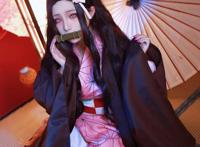 鬼灭之刃：祢豆子高颜值COS，这才是炭治郎心中的村花妹妹