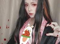 鬼灭之刃：祢豆子高颜值COS，这才是炭治郎心中的村花妹妹