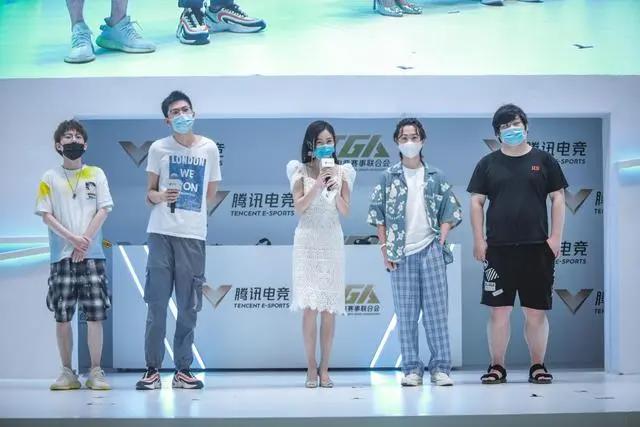 “火不熄灭,木叶飘扬”,由职业生态看《火影忍者》手游下个五年