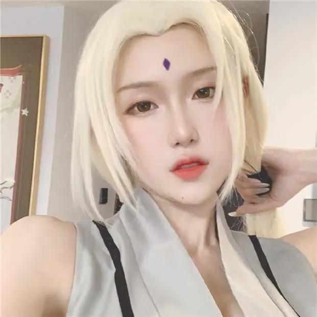 同样COS“纲手”,蛇姬33分,伊芙蕾雅81分,仅她99分!