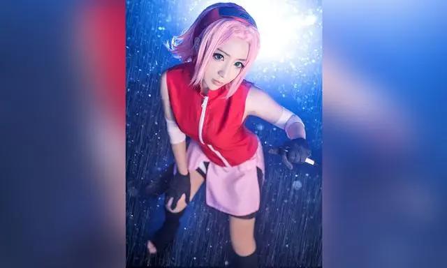 火影忍者:木叶美女全cos,纲手比小樱清纯,鸣人妈妈有点崩
