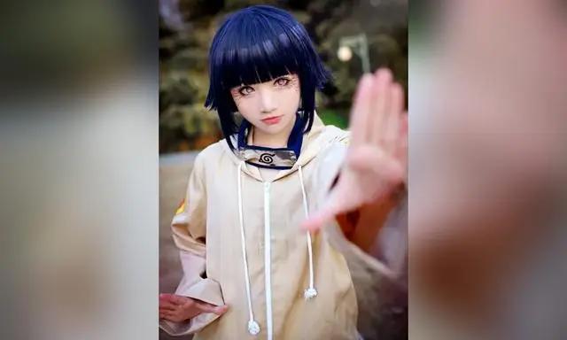 火影忍者:木叶美女全cos,纲手比小樱清纯,鸣人妈妈有点崩