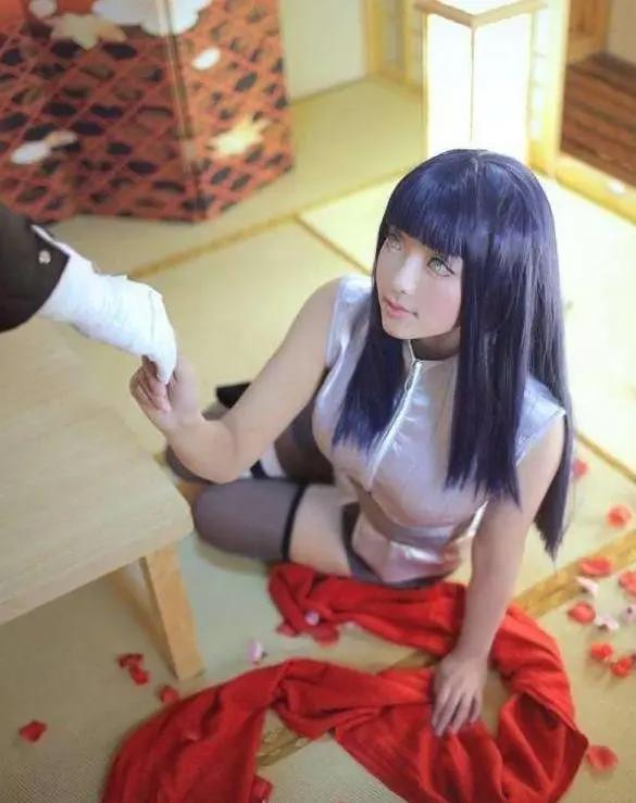 真人版火影忍者：各种风格的雏田，神还原美如画！