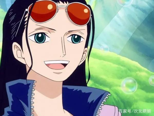 罗宾陷入危局,一男人从天而降将她护在身后:女儿,好久不见!