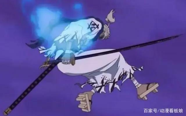 海贼952话:索隆超越鹰眼契机!继承刀神意志,成为世界第一剑豪