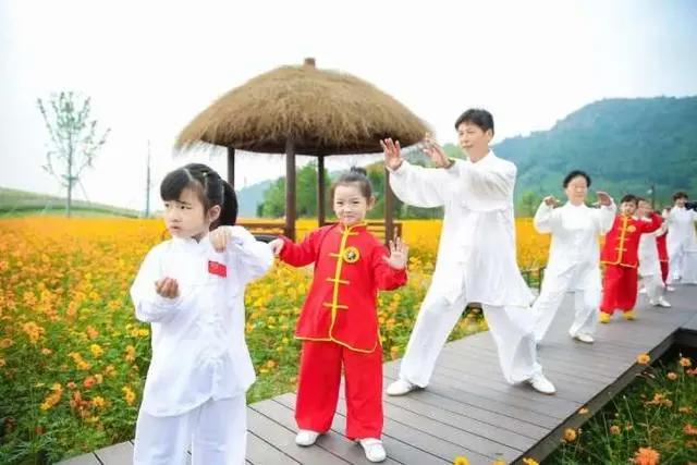 五一假期去哪玩？看这份攻略就够了！云上嘉年华、宋韵游园、水果采摘……不出远门，也能畅玩！