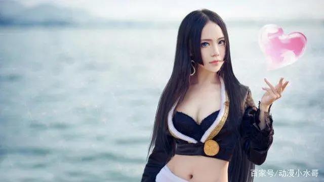 Cosplay·海贼王·女帝·波雅汉库克，大家看看怎么样?超美的