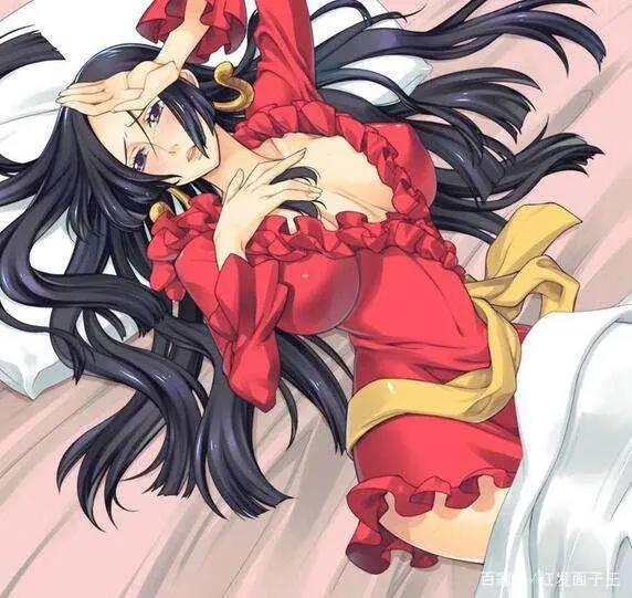 海贼王:出道就当七武海的女帝波雅汉库克,背景深厚