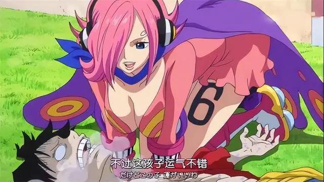 海贼王六个粉色头发美女,一个是海军,四个是公主,谁是你最爱?