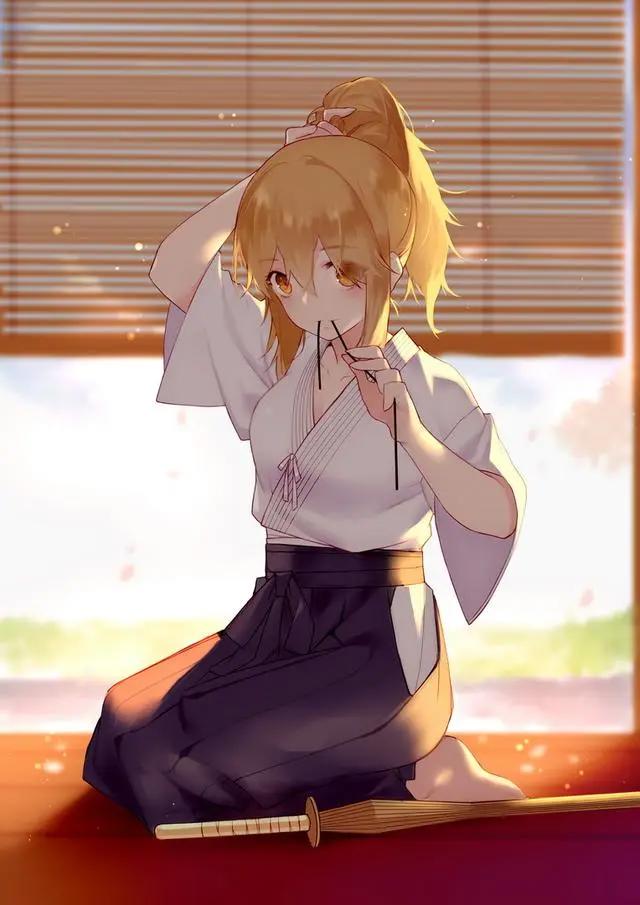 动漫图片：不愧是美少女，绑头发都这么可爱