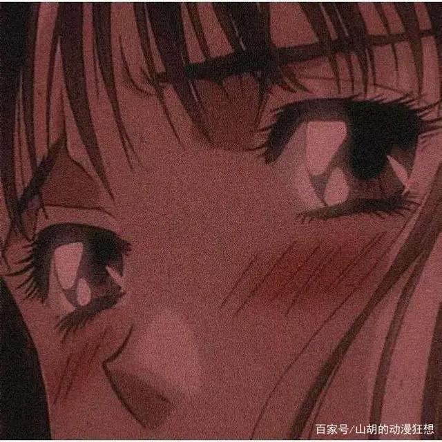 暗色女生动漫头像:哪怕你对我的不好,我也一样照单全收
