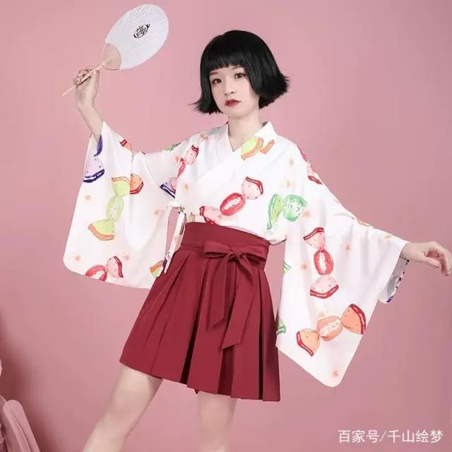 动漫人物形象真人照片漫画人物设计绘画教程详解