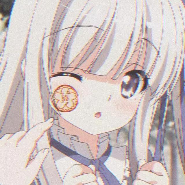 动漫头像:悲伤女头