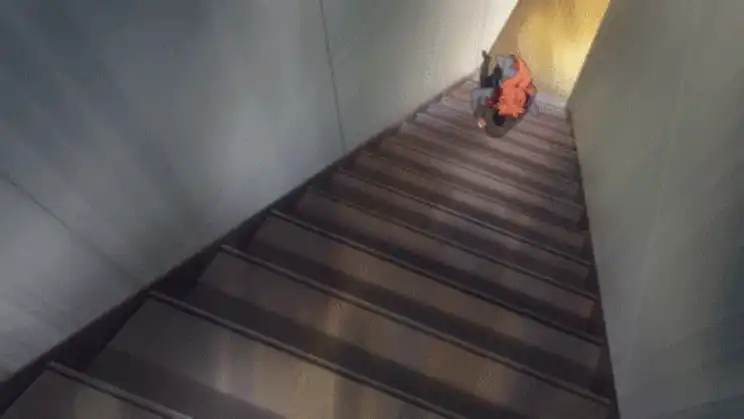 为了火不择手段，二次元主播故意走光花样露腿，真的是二次元吗？