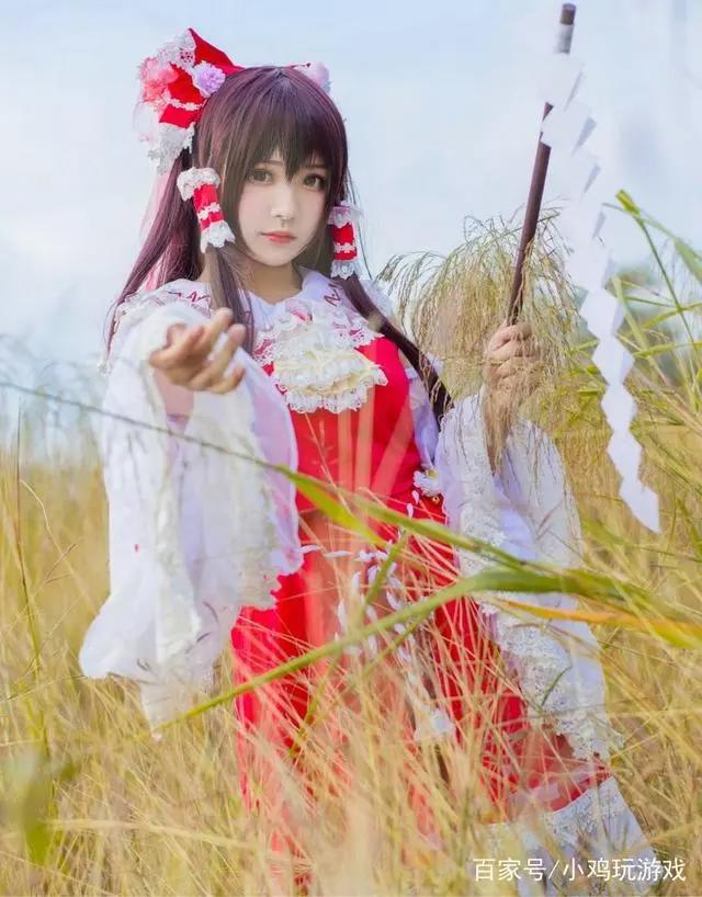 二次元美女Cosplay东方博丽灵梦