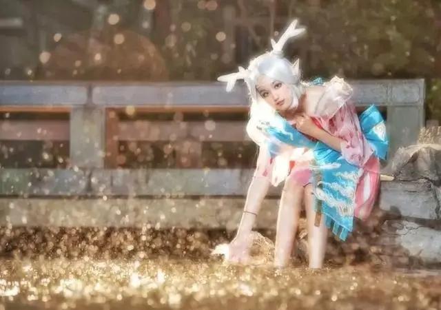 动漫：二次元女孩cos瑶，神还原，可爱有灵性