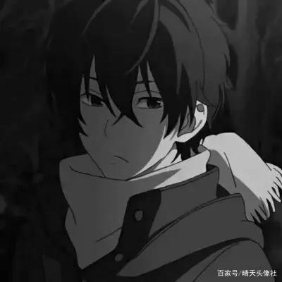 动漫男生头像，世间任何景象都不及你耀眼