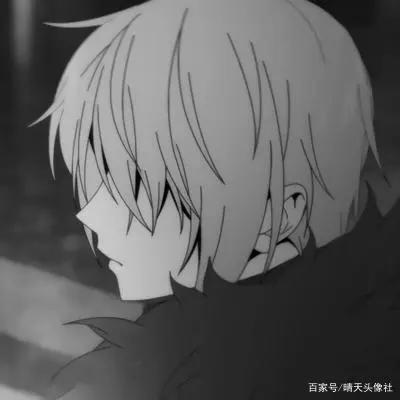 动漫男生头像，世间任何景象都不及你耀眼