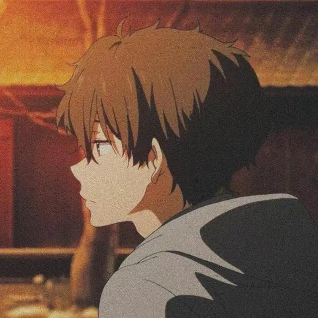 动漫男生头像丨老人说，他在等，等钓起一尾斜阳
