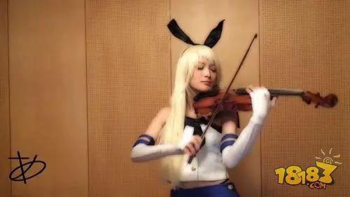 二次元美女小提琴家Ayasacosplay玩转次元之音