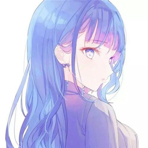 卡通动漫女头像既容易满足又容易受伤