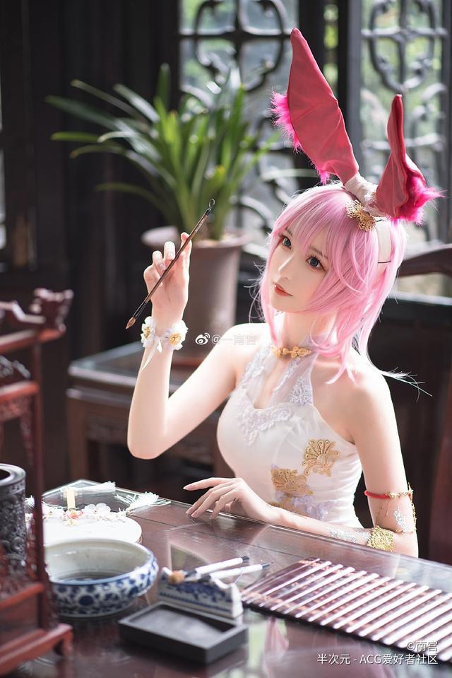 「崩坏3」cos,赶快来围观吧!网友:这个八重樱太美了