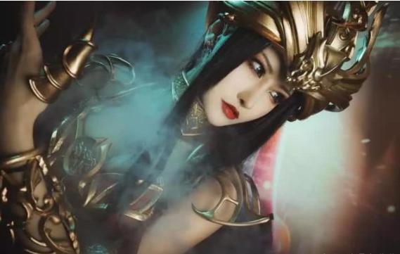 斗破:最接近动漫原型?腐团儿COS版美杜莎亮相!第四季仍会登场