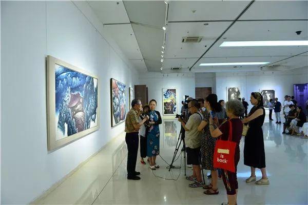 姬子:孤独寂寞的行者对宇宙和生命的探索与追问