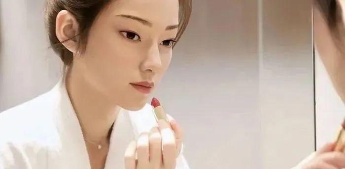 有艺思丨虚拟偶像：元宇宙概念下的新星