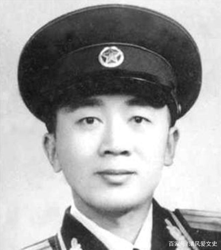 “伪军师长”施亚夫：以几百兵力冒充8000人部队，打入日伪军内部
