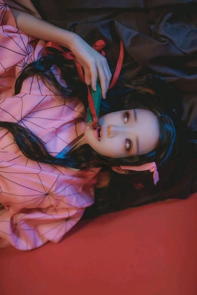 御姐风格的祢豆子你见过吗？估计炭治郎看到后都认不出来了