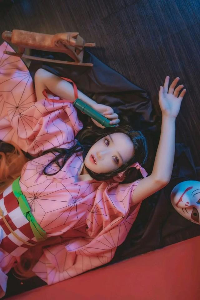 御姐风格的祢豆子你见过吗？估计炭治郎看到后都认不出来了