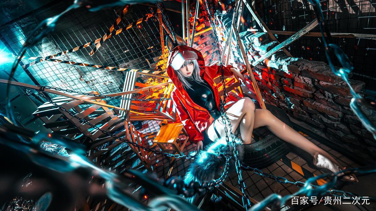 《明日方舟》红cosplay