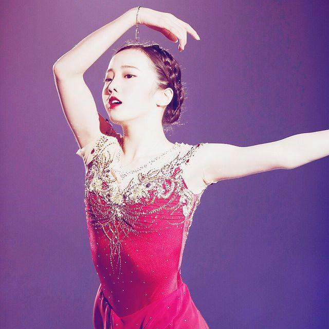 日本花滑选手本田真凛COS蝴蝶忍甜美颜值走红网络